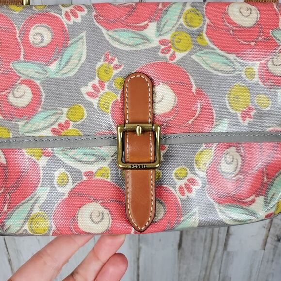 Fossil Floral Oil Cloth Crossbody Bag Purse Pink Gray - Picture 4 of 11